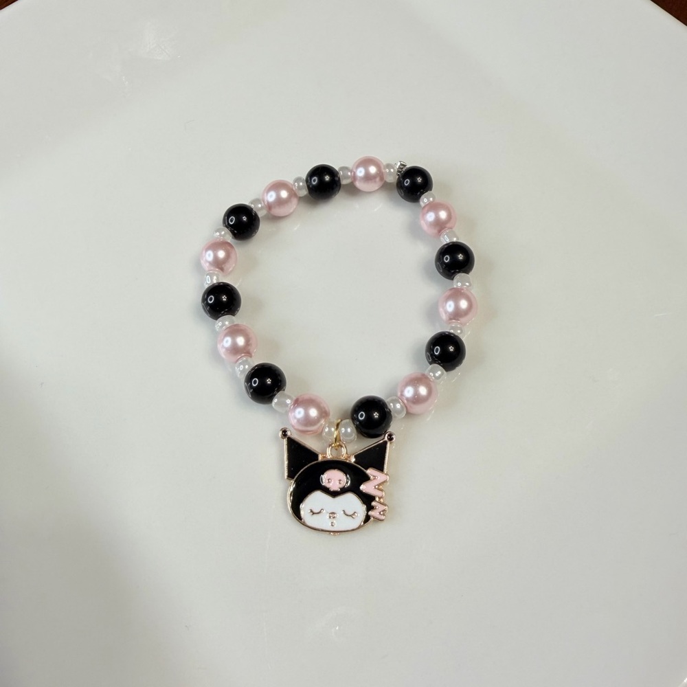 Cute Black and Pink Beaded Sanrio Kuromi Bracelet